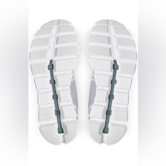 On Women’s Cloud 5 Combo Running Sneaker (Glacier | Meadow) Size 7.5 - Picture 7 of 7